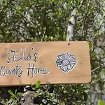 Stella\'S Country Home